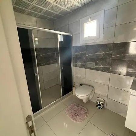 Hotel Goeltuerkbuekuende Kiralik Bodrum